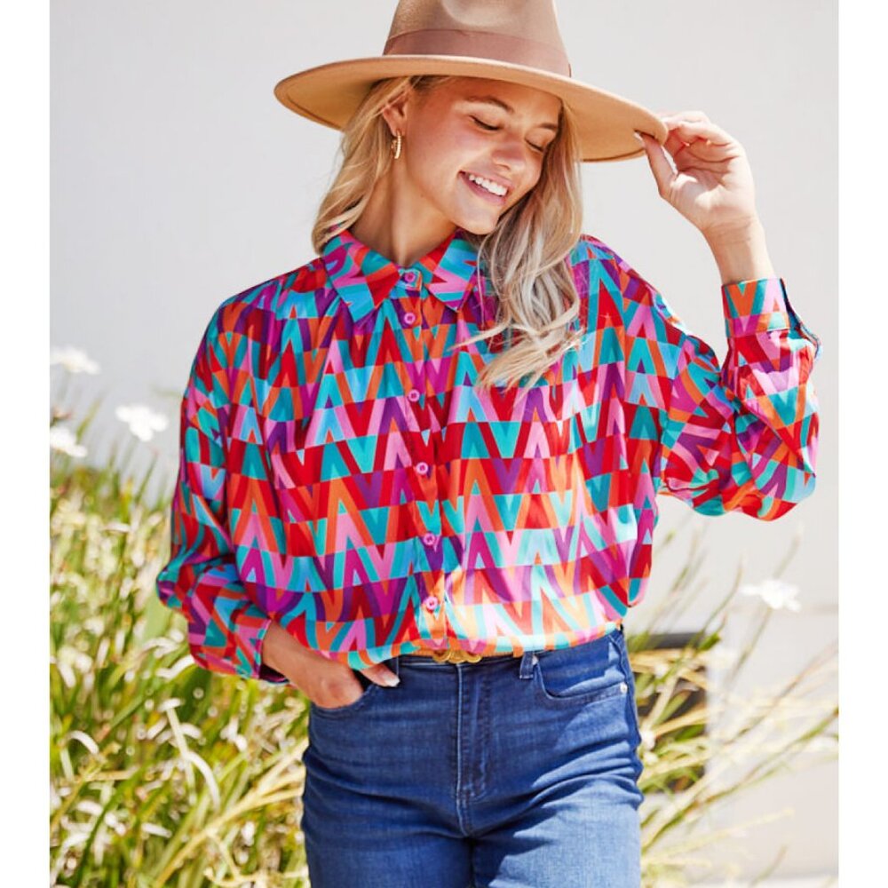 Pattern Print Button Up Blouse